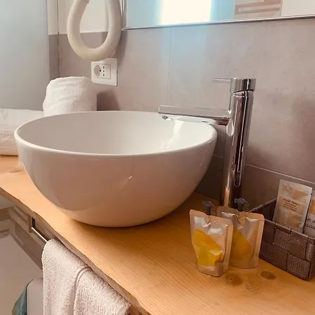 Primo Sole Bed & Breakfast 3*