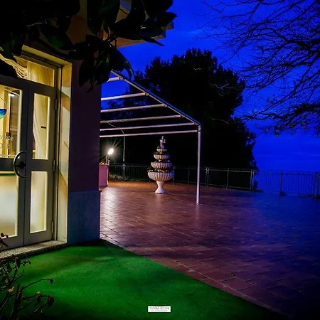 Couette-café Primo Sole Cupra Marittima